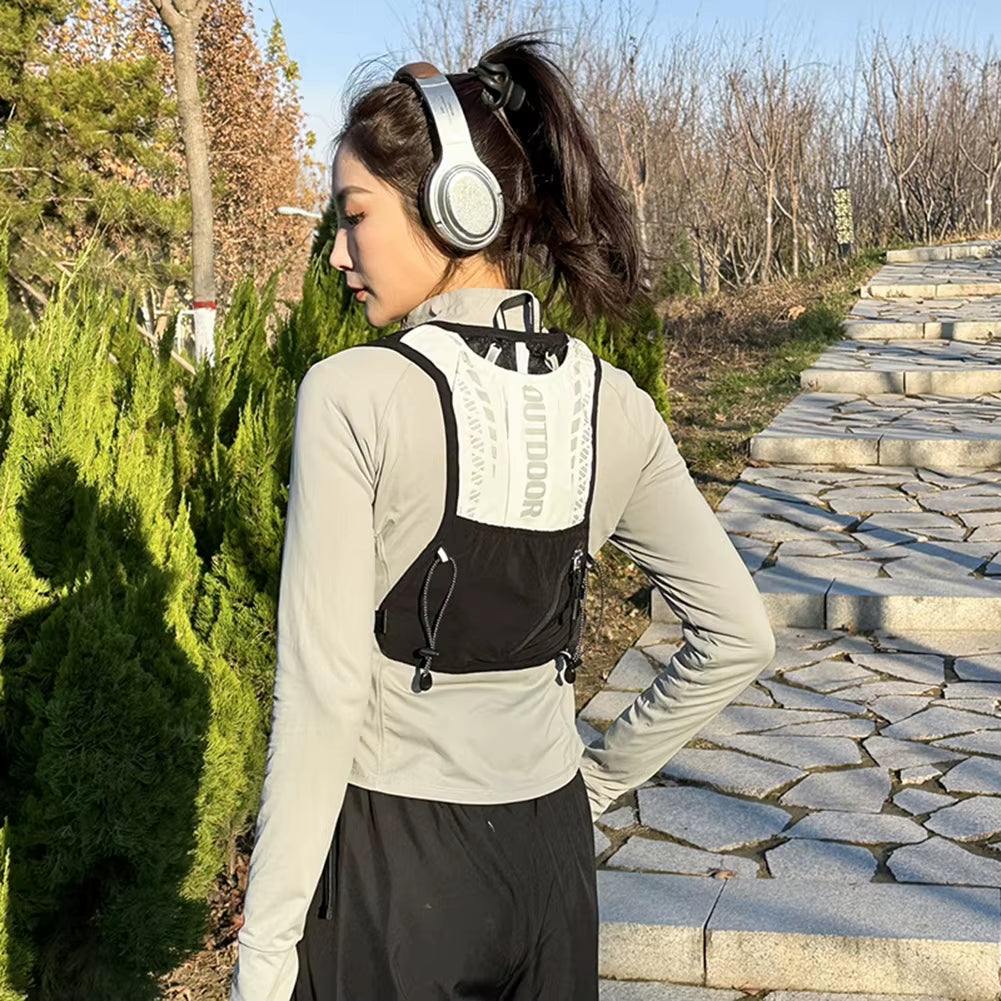 Running Hydration Vest Backpack Water Bladder Daypack Reflective Outdoors Hydration Pack for Outdoor Hiking Trail Running Bag