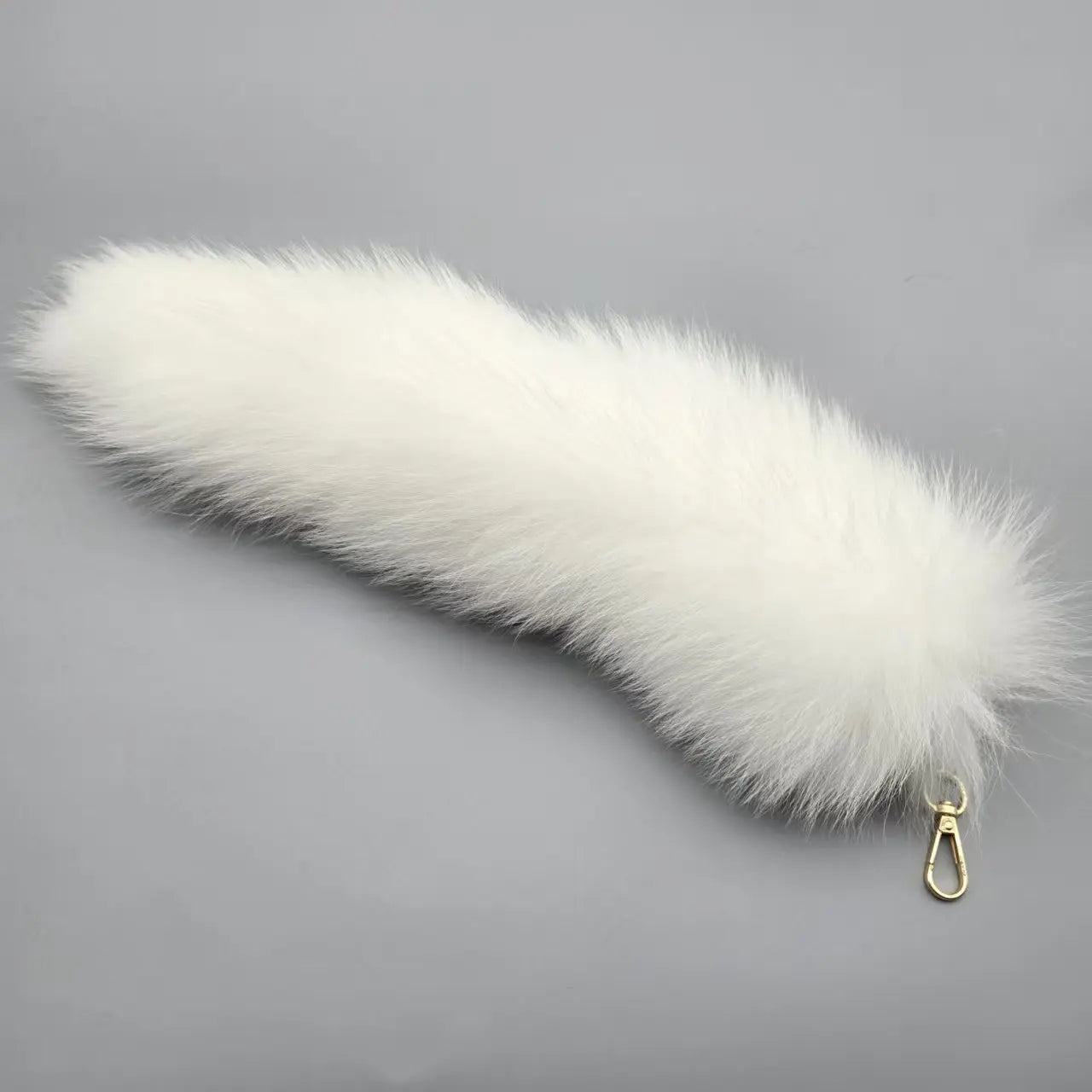 Luxury Realistic Fox Tail Keychain - Ultra Realistic Faux Fur with Leather Accent Handcrafted Pendant for Cosplay Rave & EDC Collections 40Cm Length