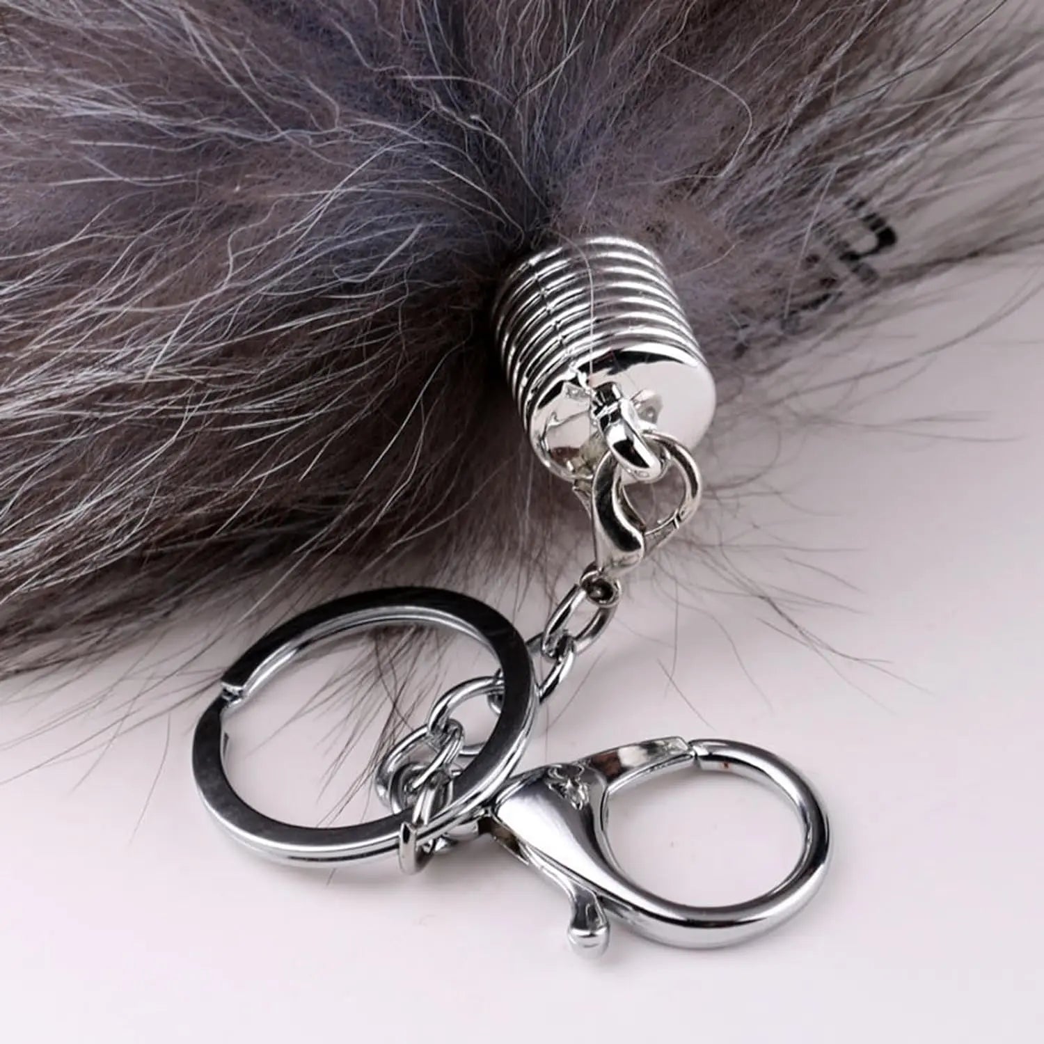 Luxury Realistic Fox Tail Keychain - Ultra Realistic Faux Fur with Leather Accent Handcrafted Pendant for Cosplay Rave & EDC Collections 40Cm Length