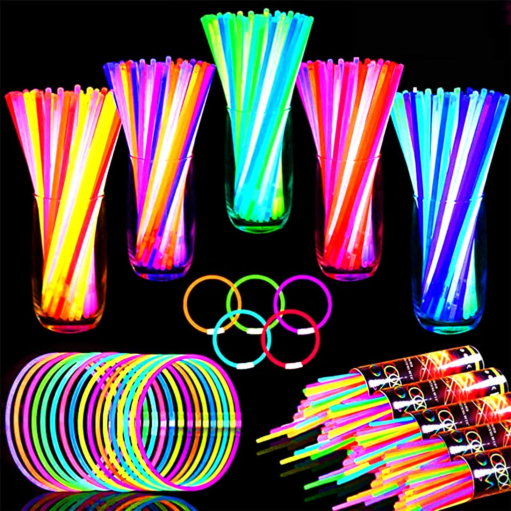 TURNMEON 100 Pack Ultra Bright Glow Sticks Bulk Easter Glow In The Dark Party Supplies Necklace Bracelet with Connector 8" Light Up 14Hrs Long Last Party Favors Toy Birthday Wedding Pool Patriotic