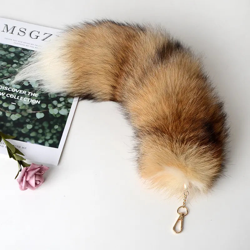 Fox Tail Keychain - Fluffy Faux Fur Anime Cosplay Accessory with Adjustable Hook for Bags Rave Festival Kawaii Gothic Bag Charm Pendant